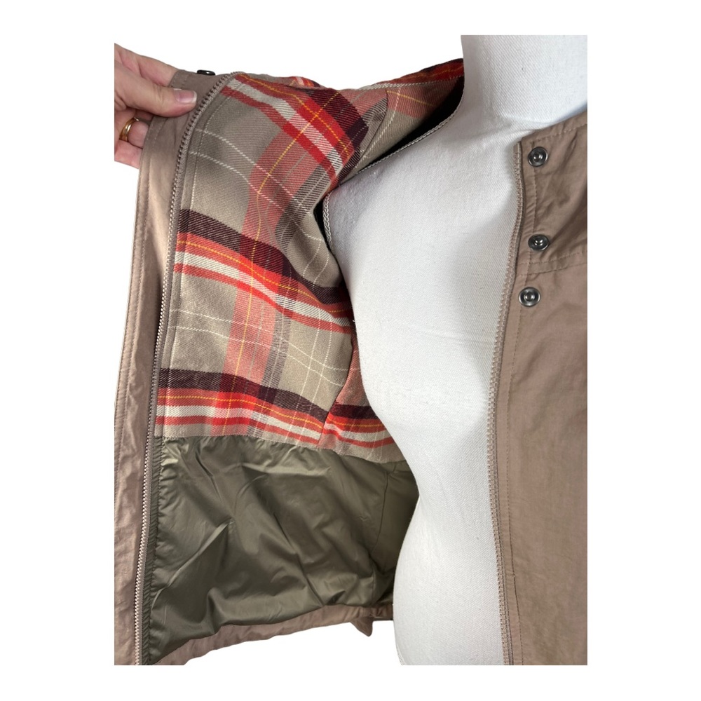 Marmot Coat/Jacket - Picture 2 of 7